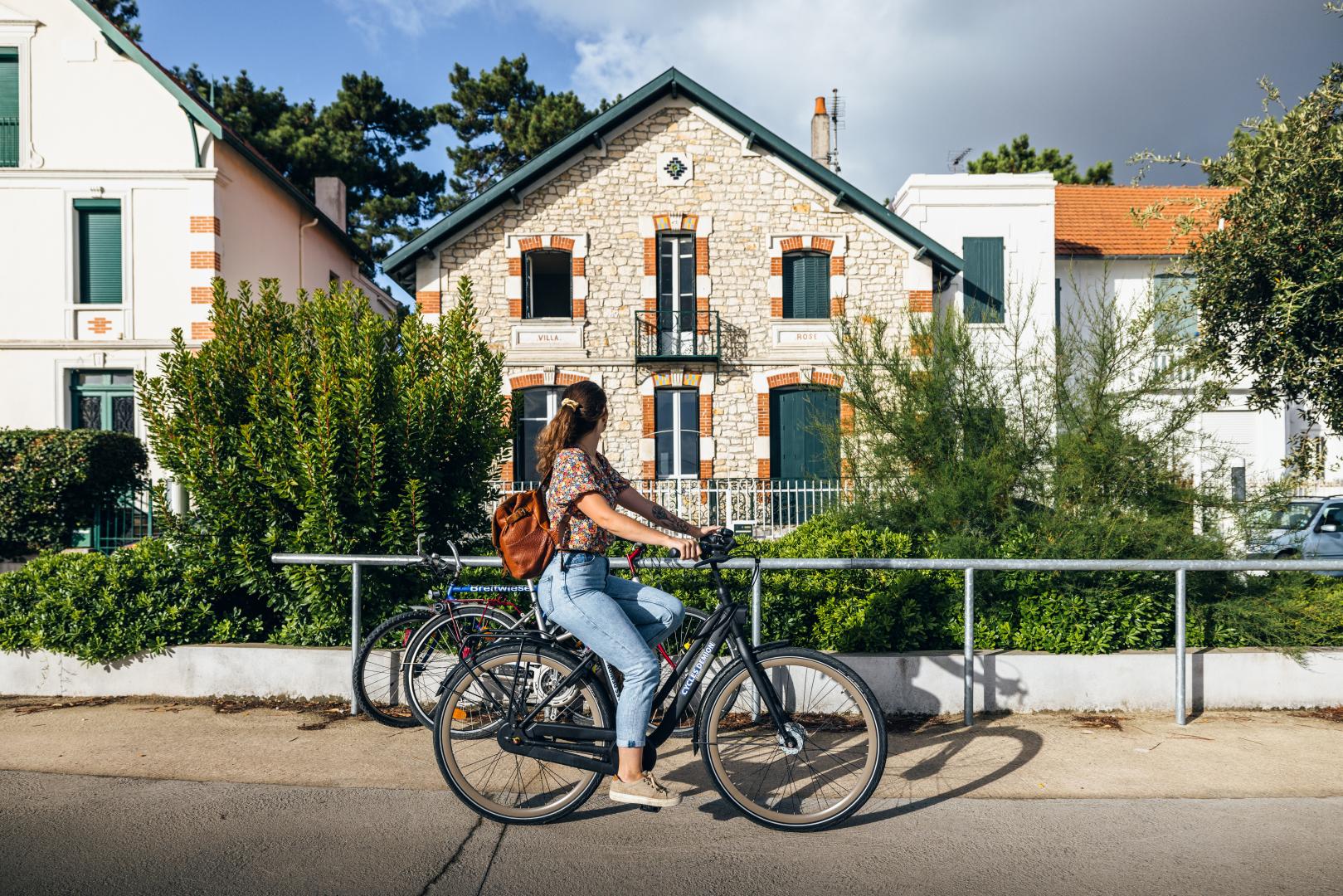 Vélo sur Saint-Trojan-les-Bains Crédit : Mathieu Lassalle