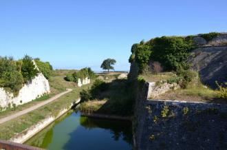 Les douves de la citadelle