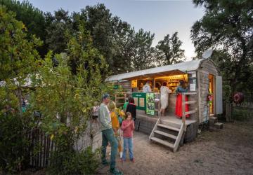 Camping Huttopia - Oléron Les Pins